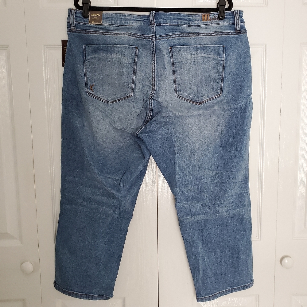 NEW Kut From Kloth Abigail Crop Straight Leg Jeans - Picture 4 of 14